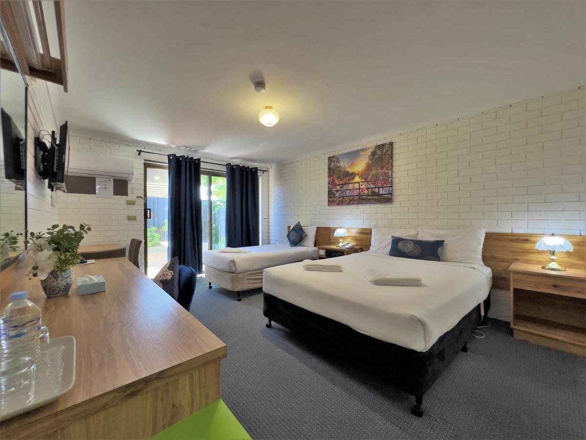 Albury Garden Court Motel Bagian luar foto